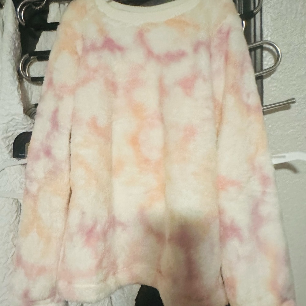New Cat & Jack L 10/12 Girls Tie Die Sherpa Sweatshirts- $9 each only 1